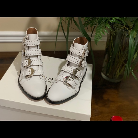 $1395 - Givenchy White Studded Boots - Size 36